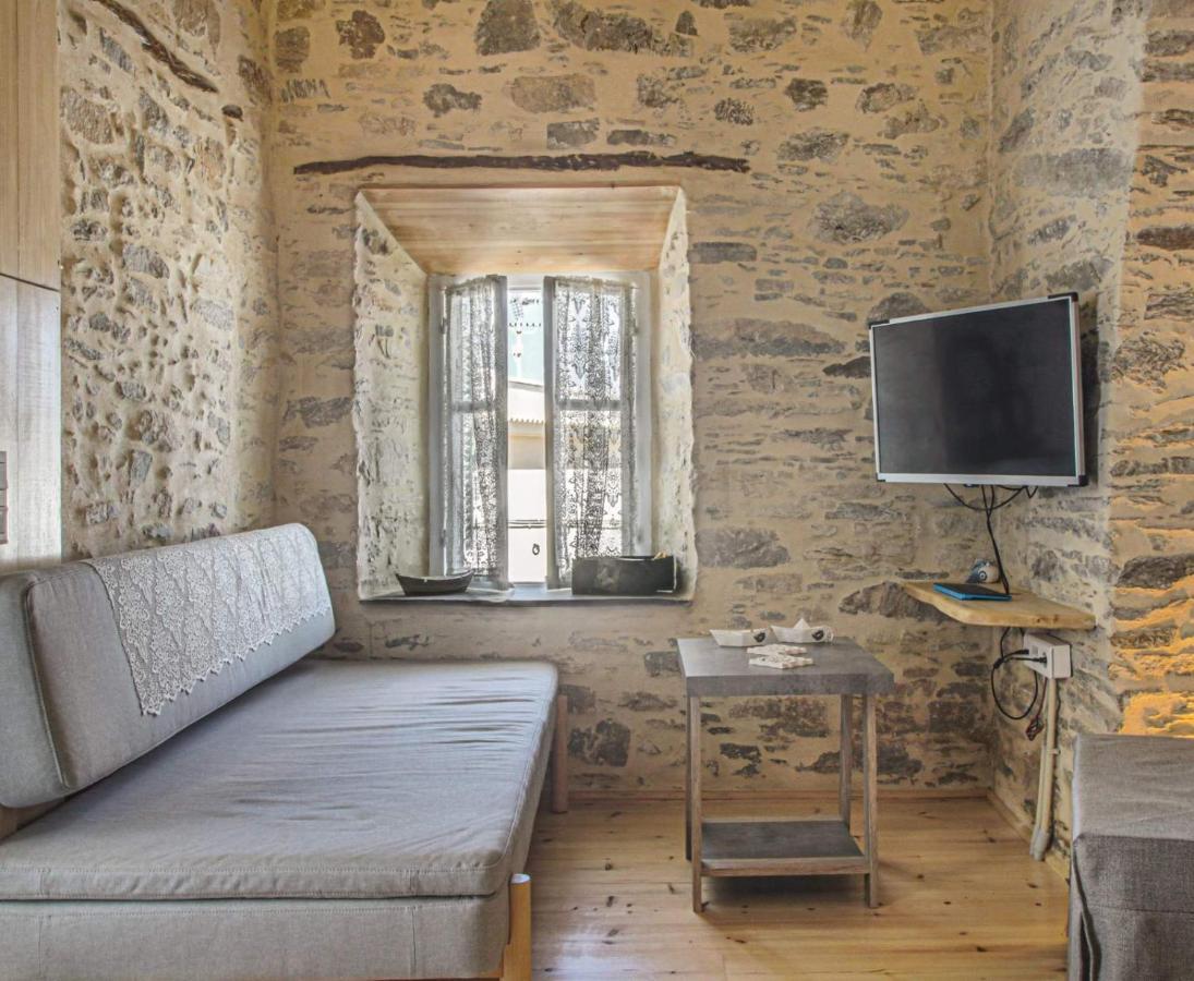 Azura, Traditional Residence In Áno Szírosz Kültér fotó
